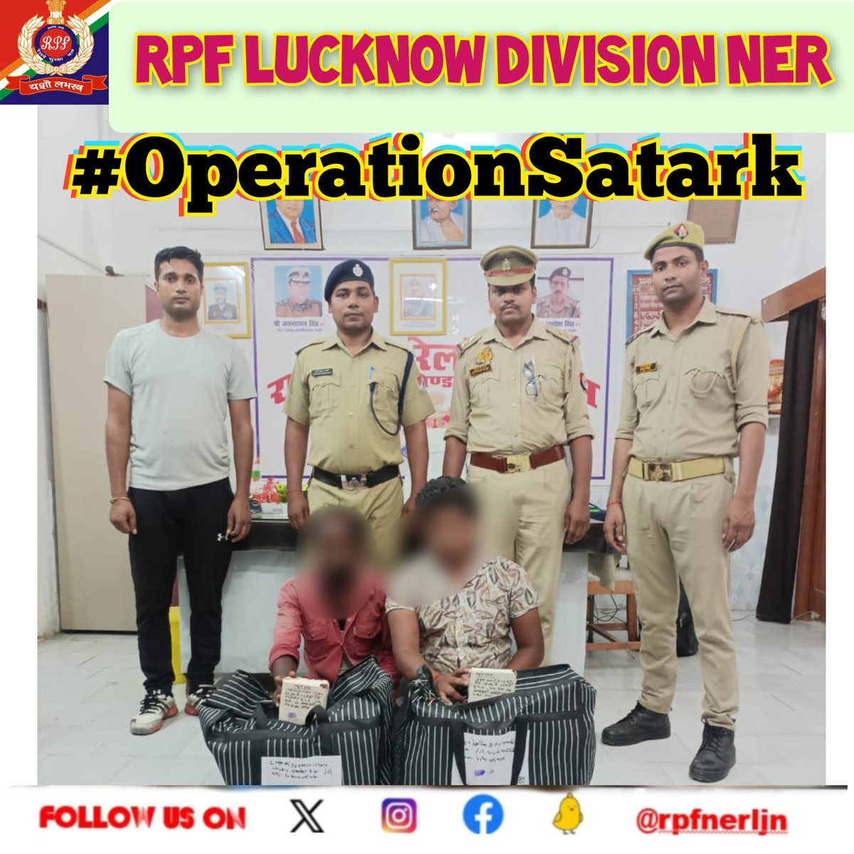 #OperationSatark
'Alertness is our hidden weapon.”
Two accused involved in smuggling of contraband foreign liquor were arrested by  #RPF Gonda & #GRP . seized the same in large quantity from station & premises Area, later handed it over to concerned on 25.03.2024 . @RPF_INDIA