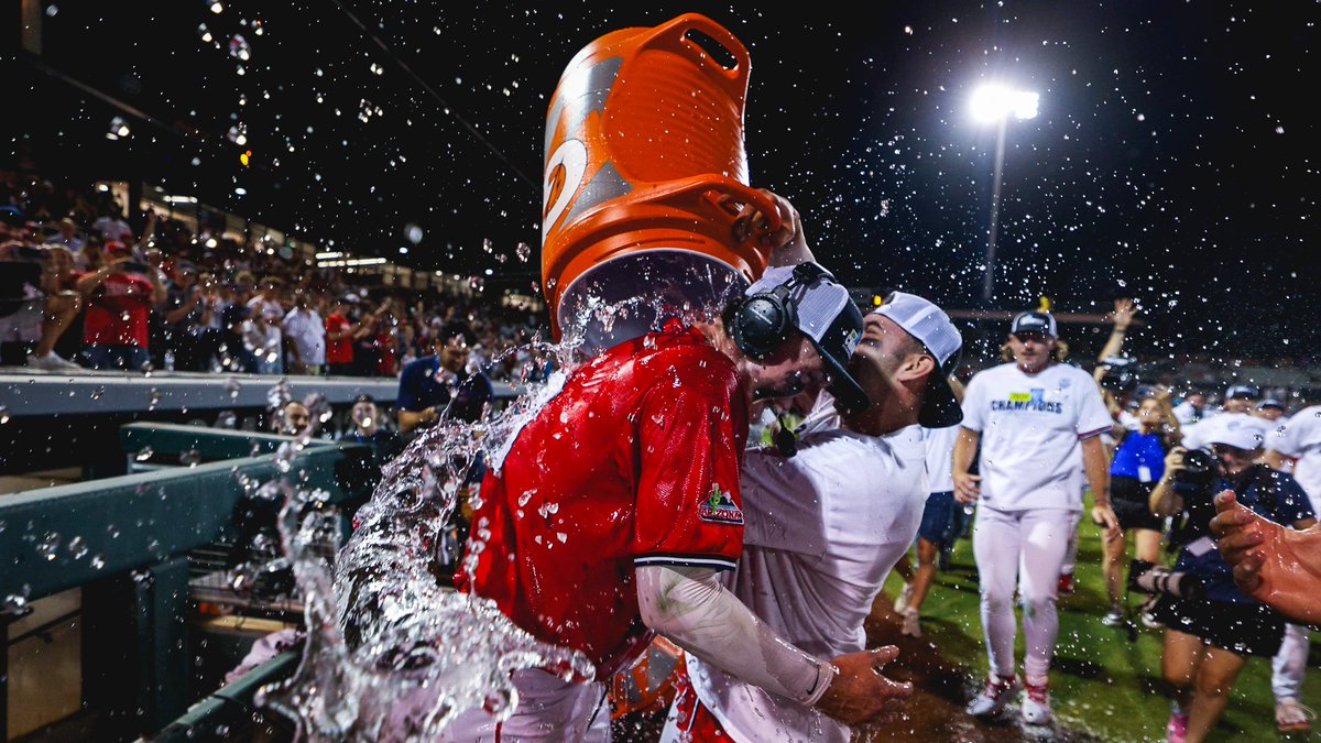 AZATHLETICS's tweet photo. CARDIAC CATS. https://t.co/xUzLFgjZX4