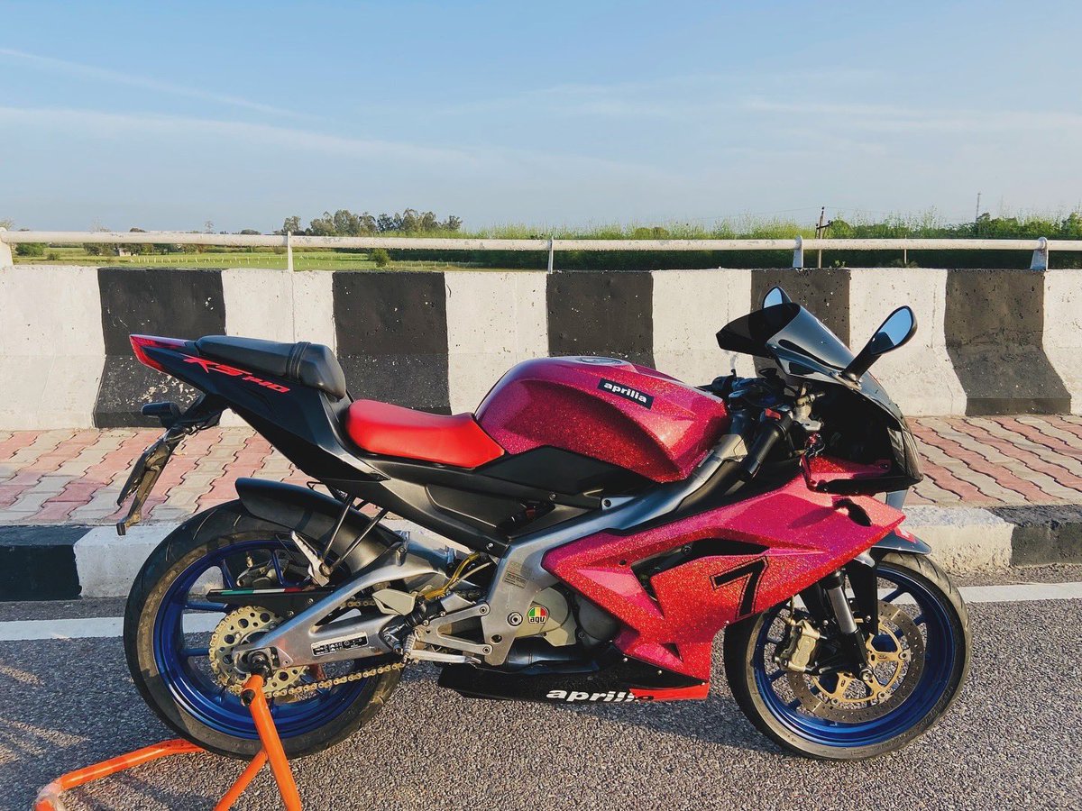 CustomsSmoke's tweet photo. Shipping out adrenaline! Our custom-tuned Aprilia RS 125, complete with high-performance upgrades and a mesmerizing flakes paint job, is on its way to the one and only MS DHONI! 🚀💨 @msdhoni https://t.co/fF85yeN6CC