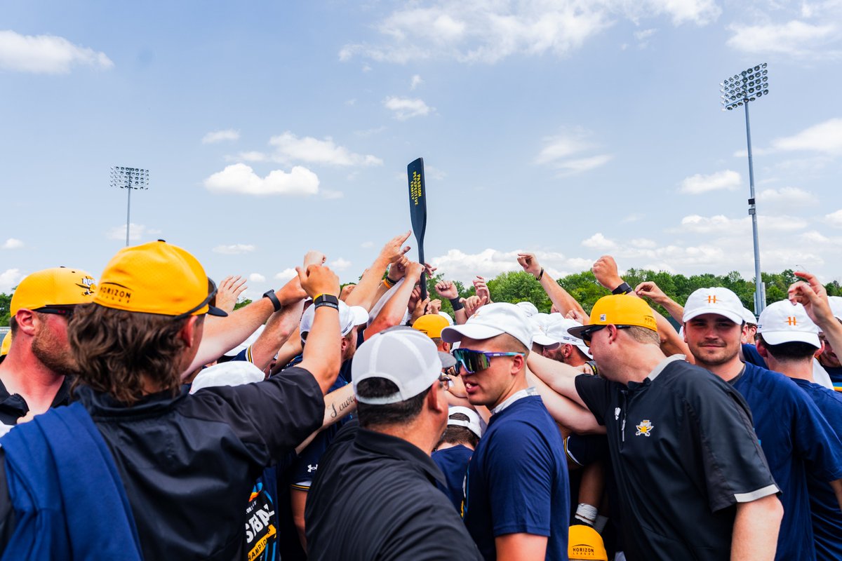 NKU Baseball βΎοΈ (@nkunorsebsb) on Twitter photo πππ¦π§π’π₯π¬: Northern Kentucky captures its first <a href="/HorizonLeague/">Horizon League</a> Championship and trip to the <a href="/NCAABaseball/">NCAA Baseball</a> Regionals in program history π€
π° - bit.ly/4aCFugn
<a href="/NKUNorse/">Northern Kentucky Athletics</a> | #NorseUp πππ¦π§π’π₯π¬: Northern Kentucky captures its first <a href="/HorizonLeague/">Horizon League</a> Championship and trip to the <a href="/NCAABaseball/">NCAA Baseball</a> Regionals in program history π€
π° - bit.ly/4aCFugn
<a href="/NKUNorse/">Northern Kentucky Athletics</a> | #NorseUp