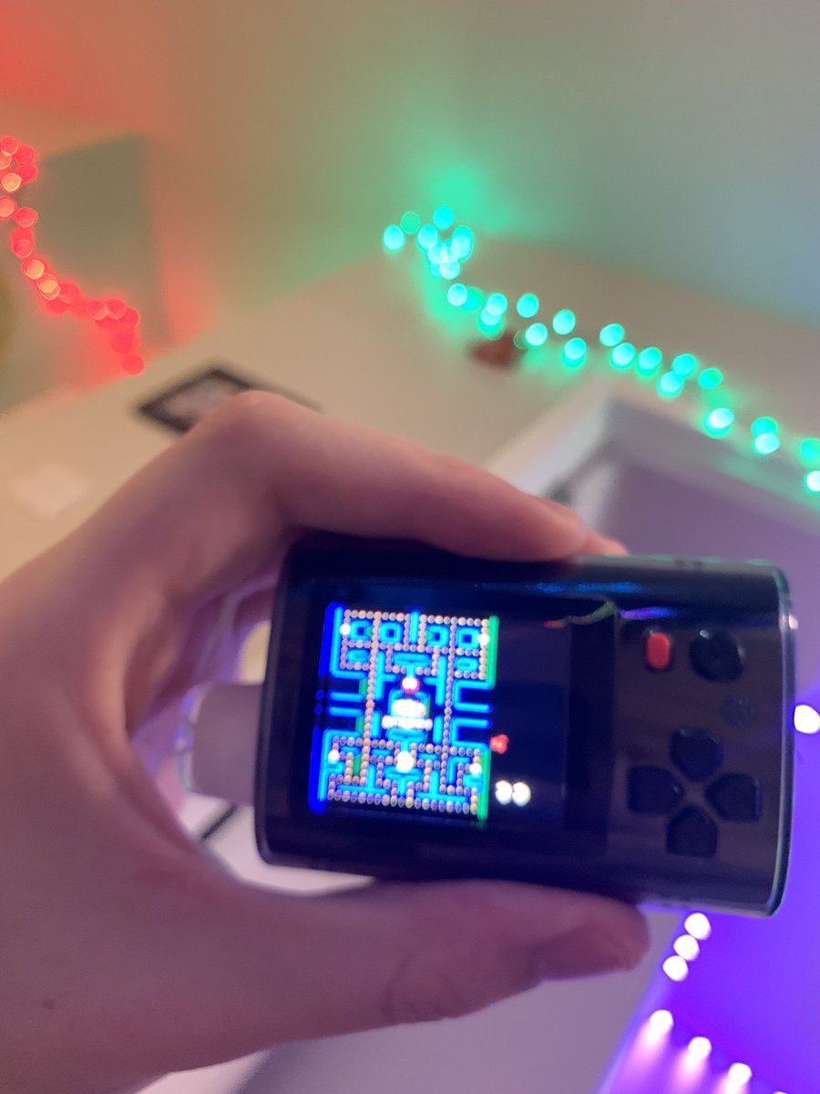 WinterTheCollie's tweet photo. Playing Pac-Man on the oomfie’s vape on a dog bed at the function https://t.co/LaNI3GtYyS