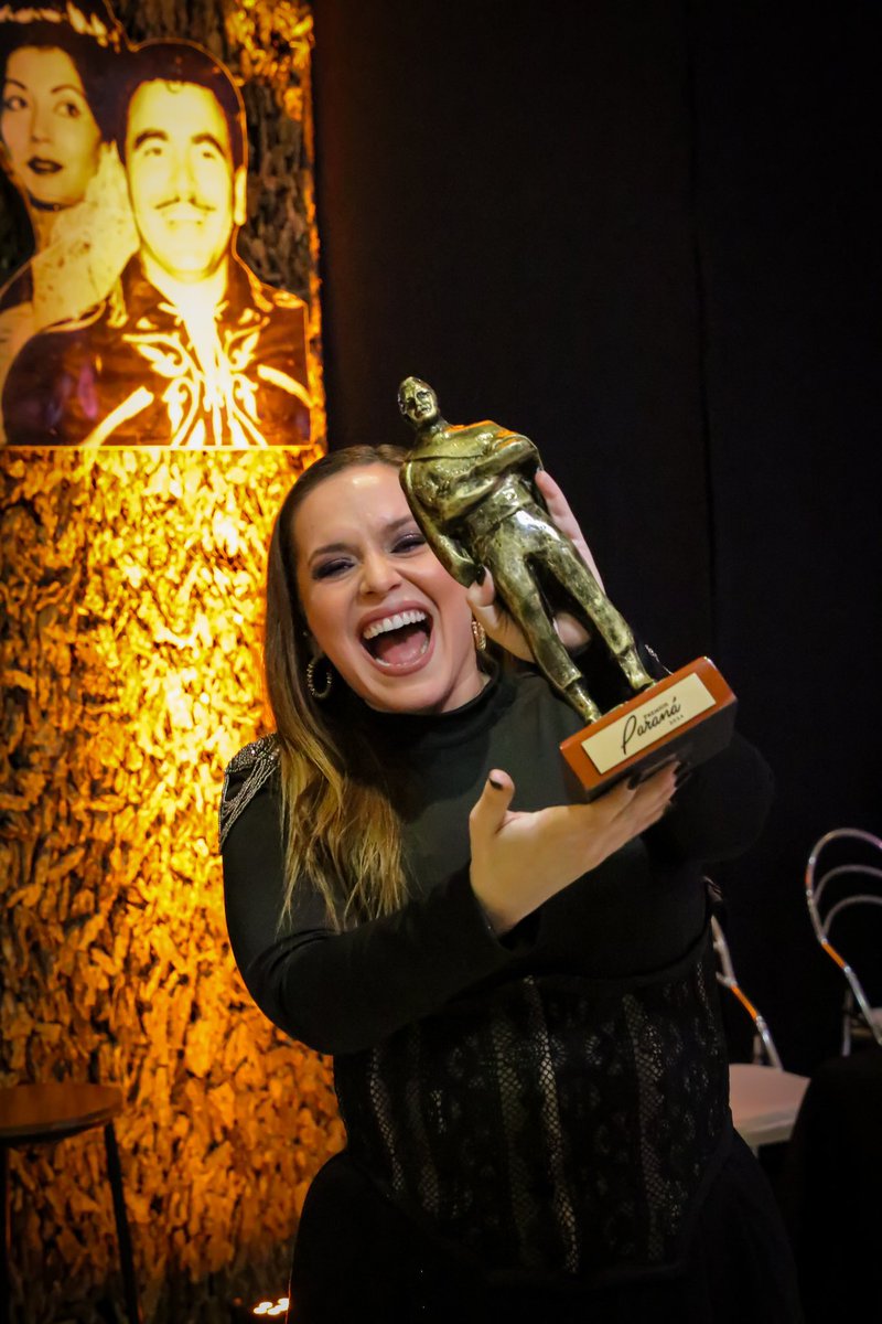 ✨WE DID IT FAM✨

El Paraná a Televisión Por Cable - Mejor Conducción Femenina es para nuestra reina <a href="/MarileUnger/">Marilé Unger 💜</a> 😭🫶🏻

¡Gracias a todos por su apoyo! 🥹❤️‍🩹

#HEiNow
#HEiNowxPremiosParaná