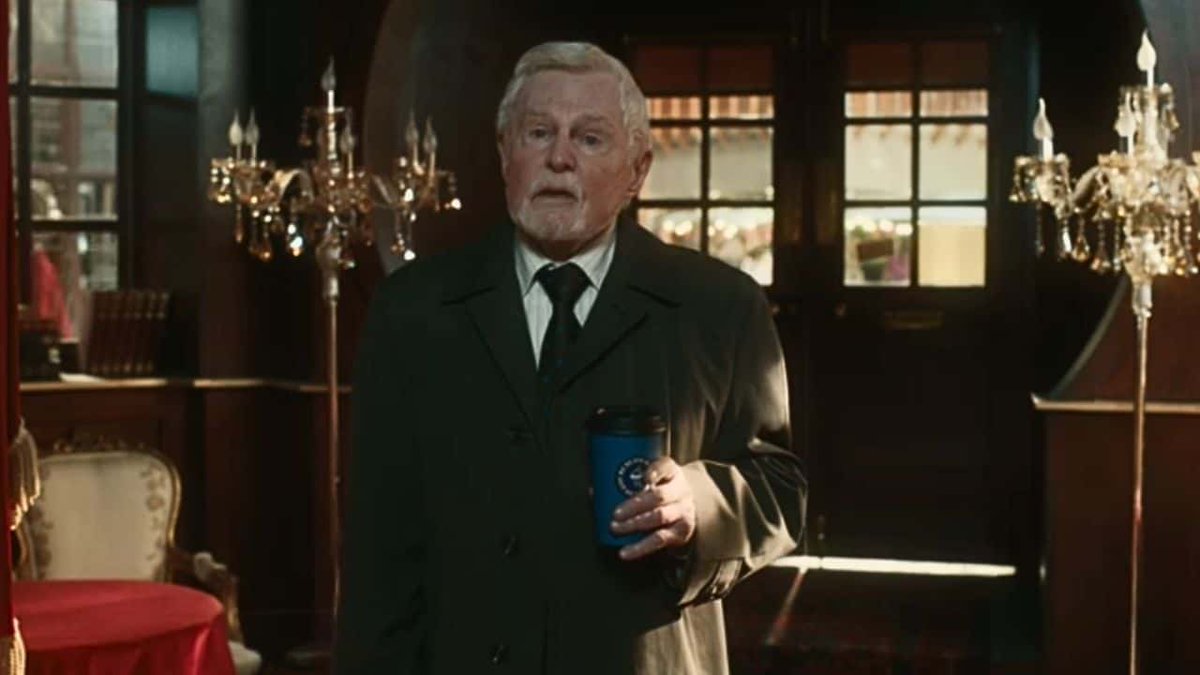 azziraphael's tweet image. "the only thing a boy's gonna give a girl for free's captivity"

the girl:                                        the boy: