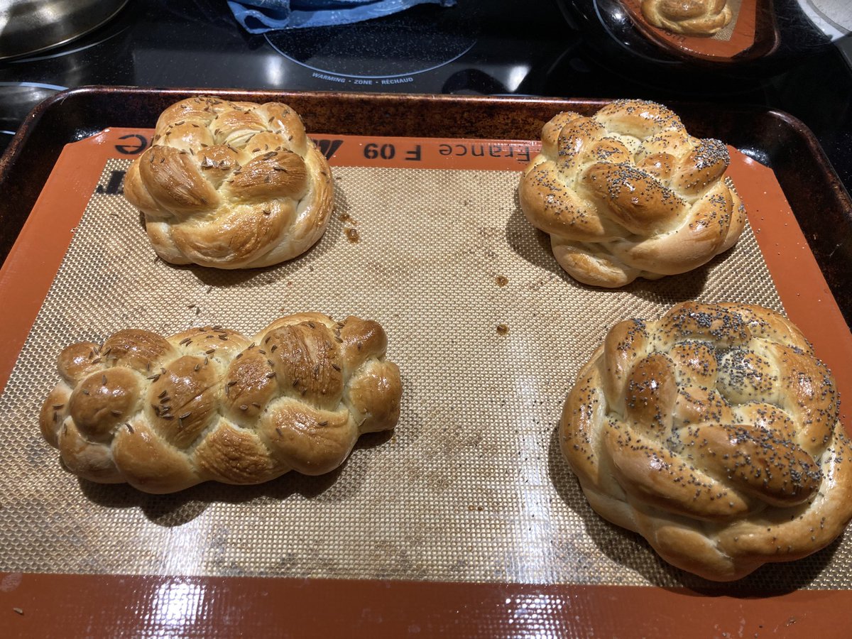 I made housky! (Czech braided salt buns) And oh, the house smells divine I will be making them again, for sure