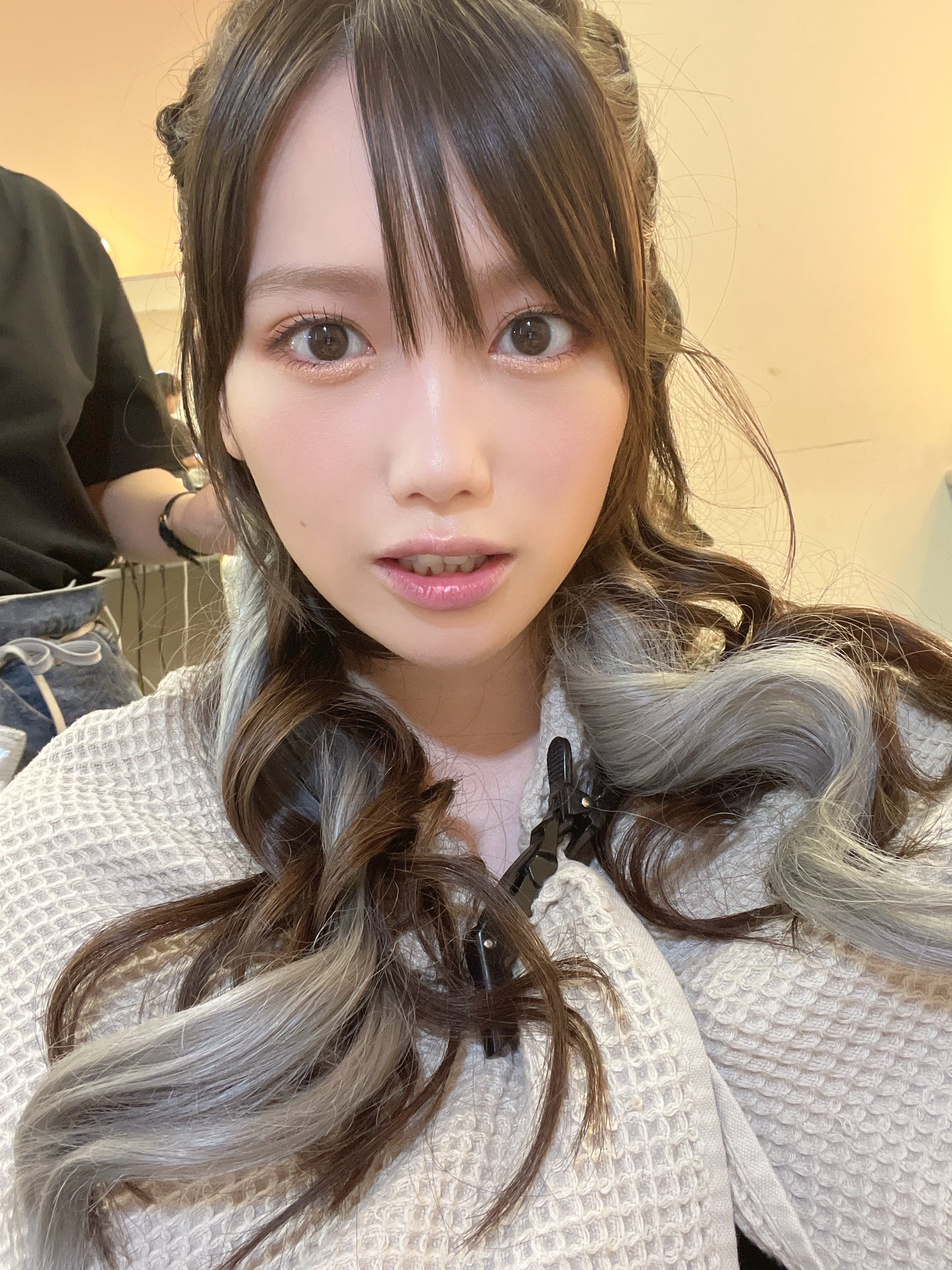 D4DJ 加藤里保菜 直筆サイン入りアクリルパネル GOezBxZbgAAsMXH.jpg:large