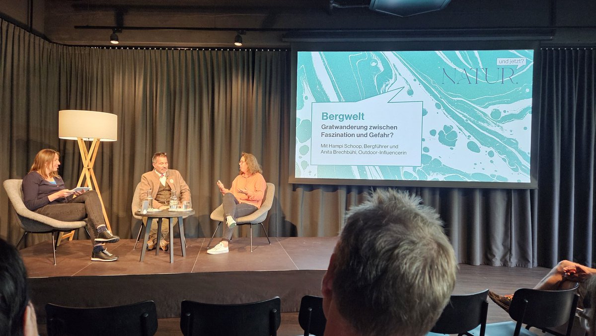 Natur und jetzt? Ein interessantes Gespräch im #Stapferhaus über Faszination und Gefahren in den Bergen mit Hampi Schoop und <a href="/travelitach/">Anita</a>.