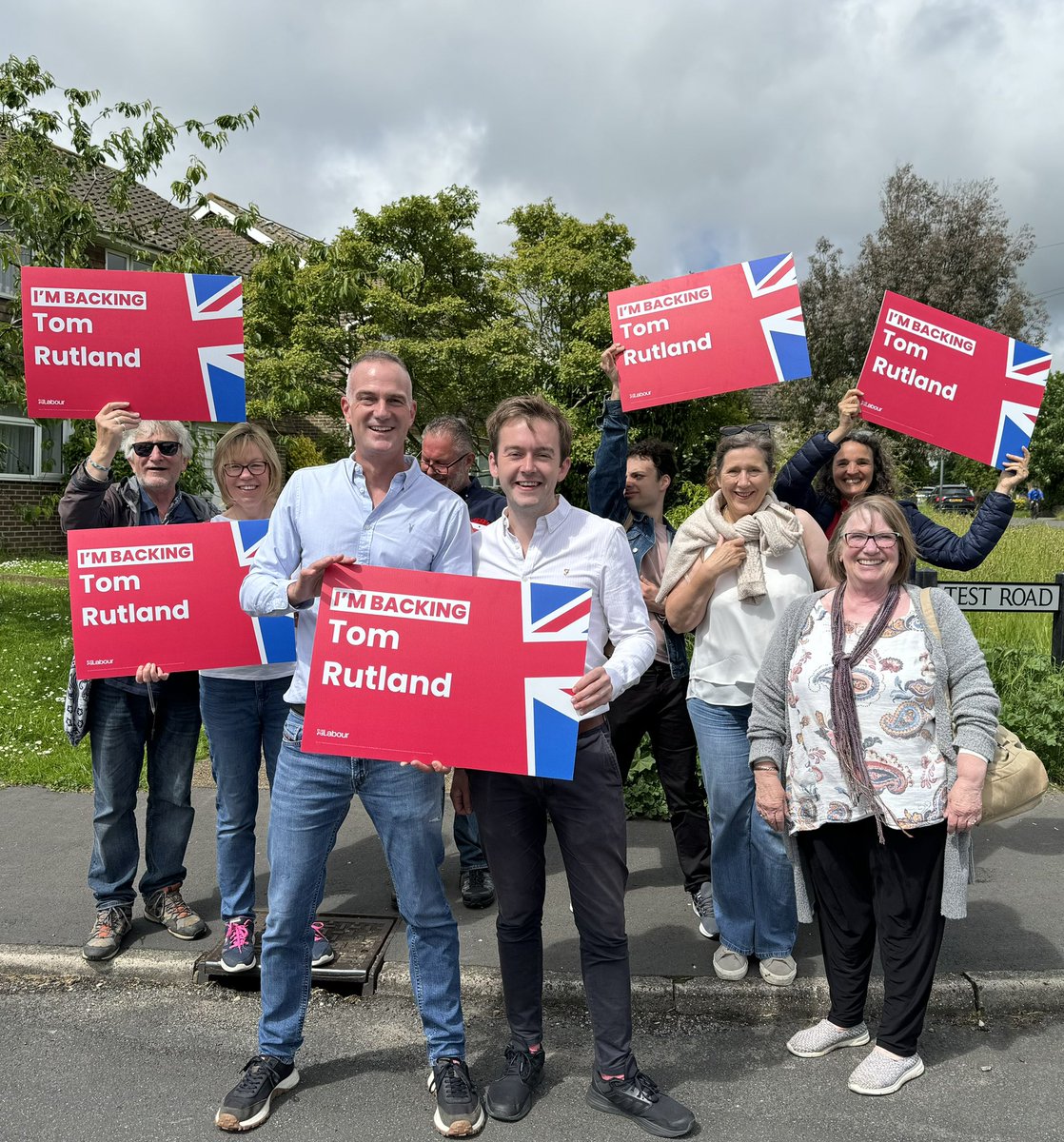 Peter Kyle (@peterkyle) on Twitter photo The Tories have given up on East Worthing and Shoreham. They even called an election with no candidate here.
<a href="/tomrutland/">Tom Rutland MP</a> is ready to serve and bring about the change we need. The Tories have given up on East Worthing and Shoreham. They even called an election with no candidate here.
<a href="/tomrutland/">Tom Rutland MP</a> is ready to serve and bring about the change we need.
