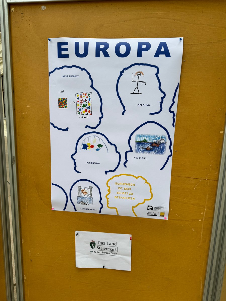 GD_UniGraz's tweet image. Die Lange Nacht der Forschung - und wir waren dabei! Beim Projekt "Denk Mal Europa", bei dem Studierende ihr ganz persönliches Denkmal für #Europa zeichnen konnten, wurden tolle künstlerische Ergebnisse präsentiert. Und es sind noch ganz viele neue Motive dazugekommen... #LNF24