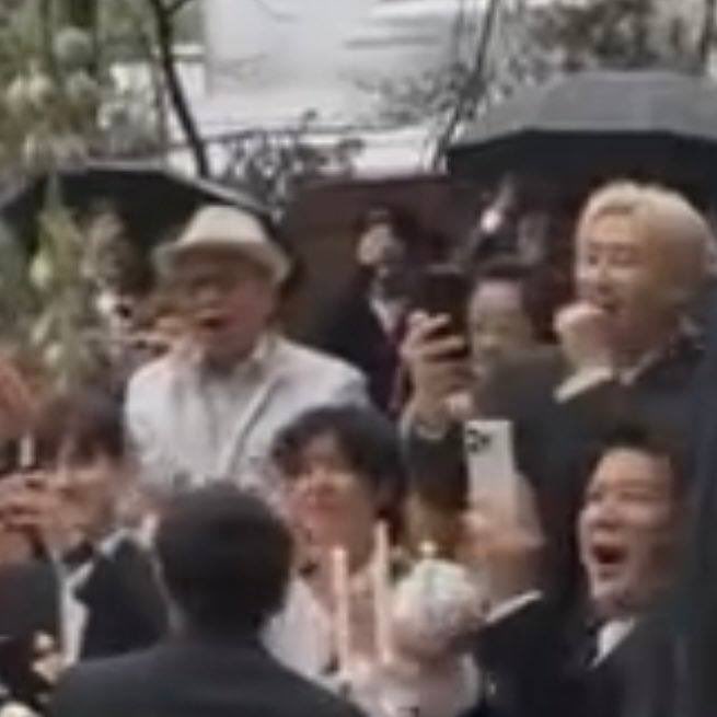 searching for siwon &amp; henry but finding lee sooman LMAO 😭😭😭