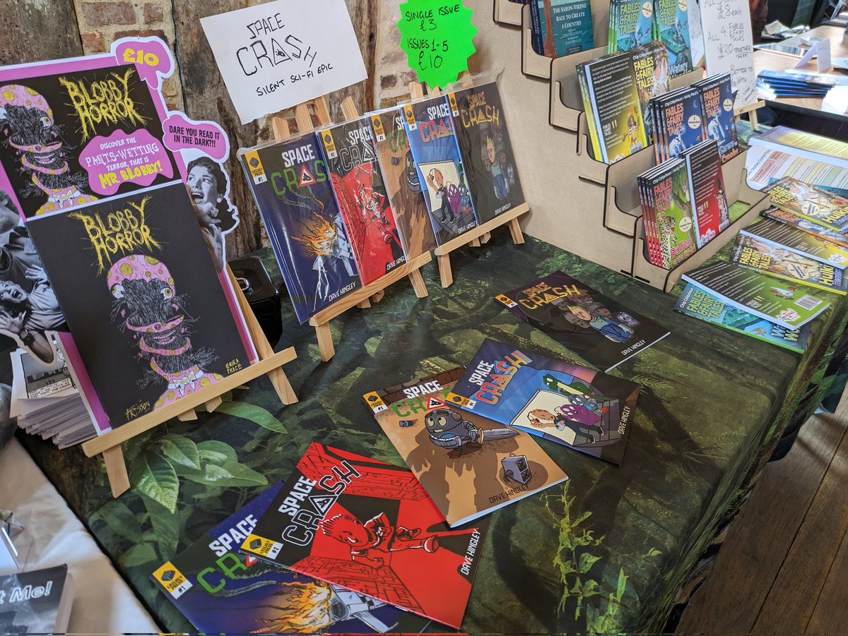 Today our new-young-reader-inspiring creative duo of author <a href="/creatorchip/">Storyteller Chip</a> &amp; comic book artist <a href="/hingley_dave/">Dave Hingley</a> are at <a href="/WritersCentre/">National Centre for Writing</a> in Norwich for the #CityOfLit Book Fair! If you're nearby, you have till 4pm to find them. 😉