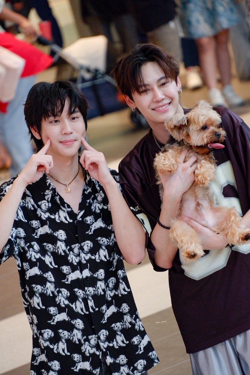 <a href="/Prem_space/">ซาลาเปา</a> ไว้ปีหน้ามาด้วยกันน้า ปีนี้แจกรอยยิ้มให้แฟนคลับไปก่อนครับบบบ 😁😁😁

#PREMPRIVATESPACEFANSIGN