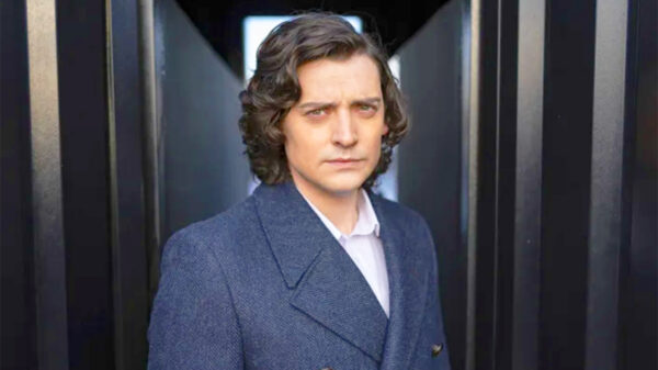 Ztrangefolk's tweet image. Months of people going "omg minister of War?" "Omg is this the master?" "Is he THE big bad of the series?" and then he just turned out to be some dude😭

Not a complaint or anything it just seems like doctor who fans enjoy setting themselves up for disappointment🤣