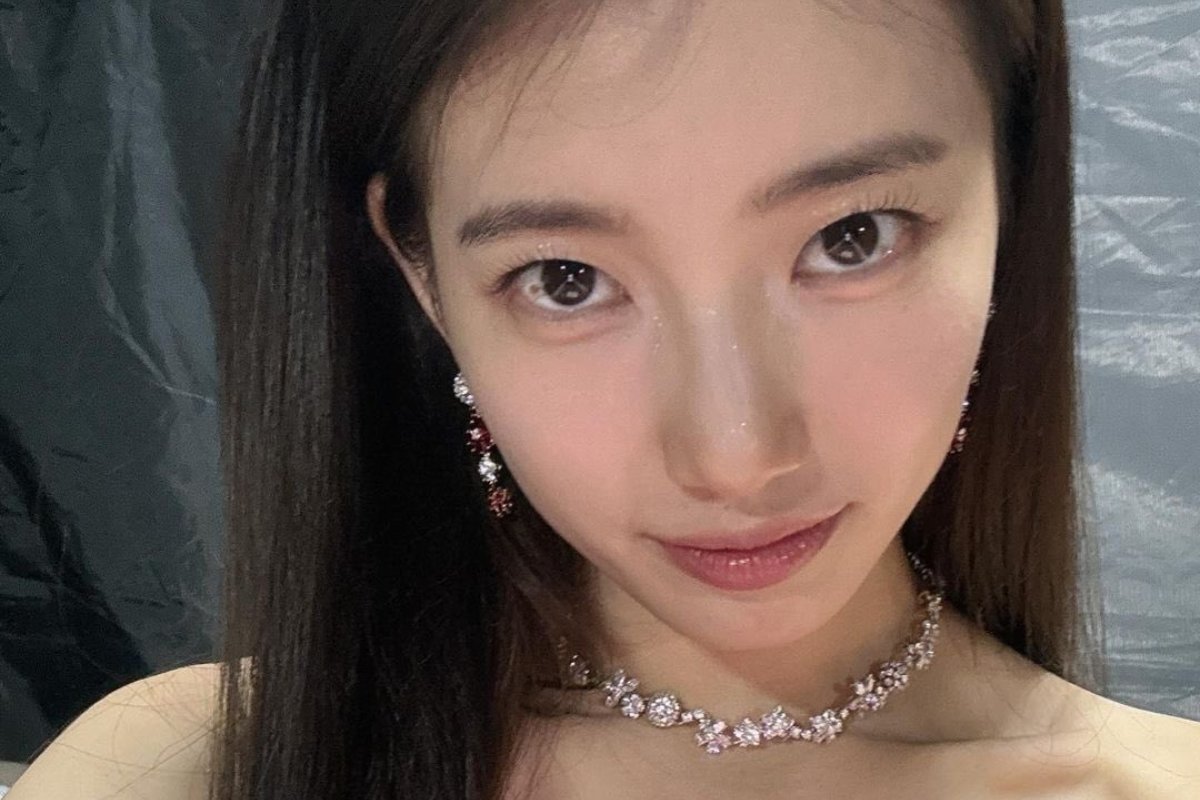 KBIZoom on X: "#Suzy Flaunts Her Gorgeous Visual With Flawless Skin https://t.co/HcvZQHeht4 https://t.co/adVR3XNSnV" / X