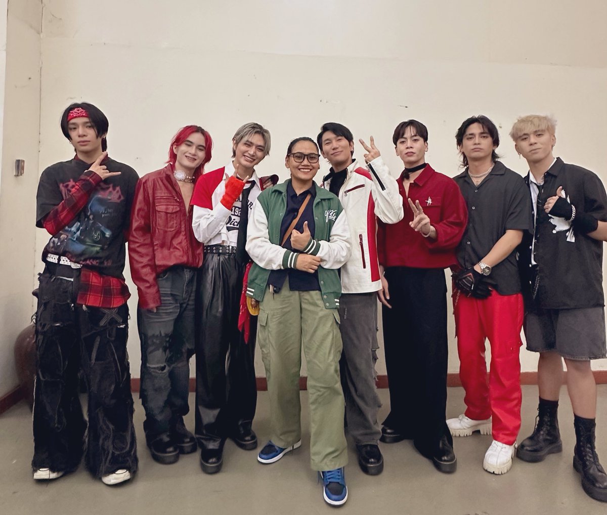 Never denying the PPOP Tita allegations. Lol.
Go <a href="/bilib_official/">BILIB</a>! Pabilibin niyo lang kami lagi. Walang KABA, just KABANATA.

#BILIB
#SBTOWN
#SBTownMusicFiesta