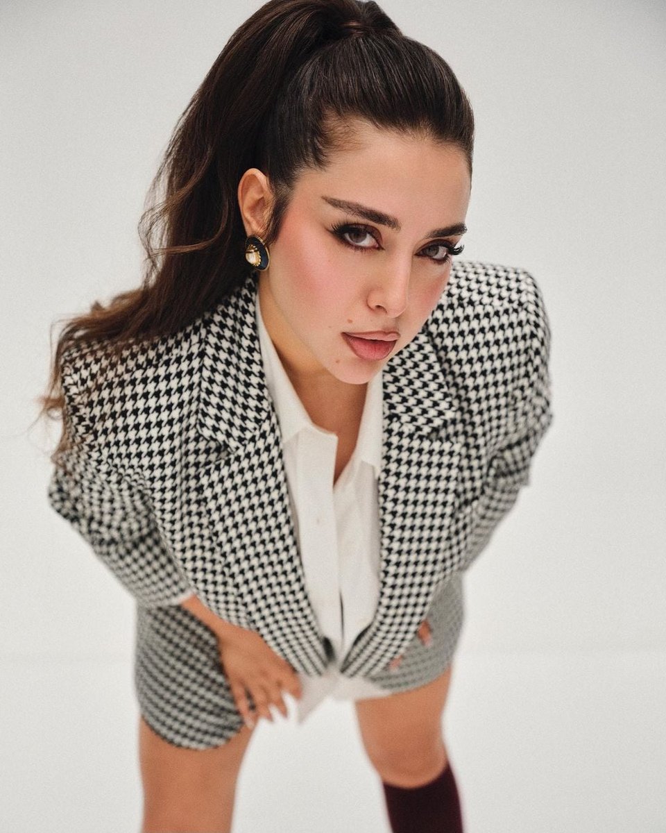 ExclusivestarsX's tweet image. هيا مرعشلي