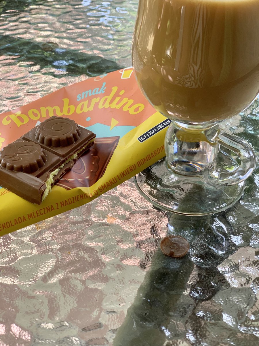Barbara35298817's tweet photo. #relaxtime😁☀️
#caffetime☕️ https://t.co/66dJDfAmxX