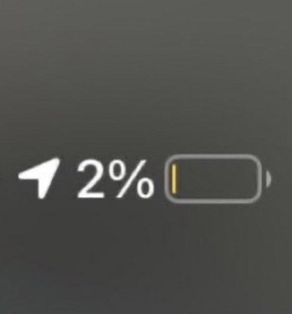 อยู่บ้าน                                  ไปข้างนอก