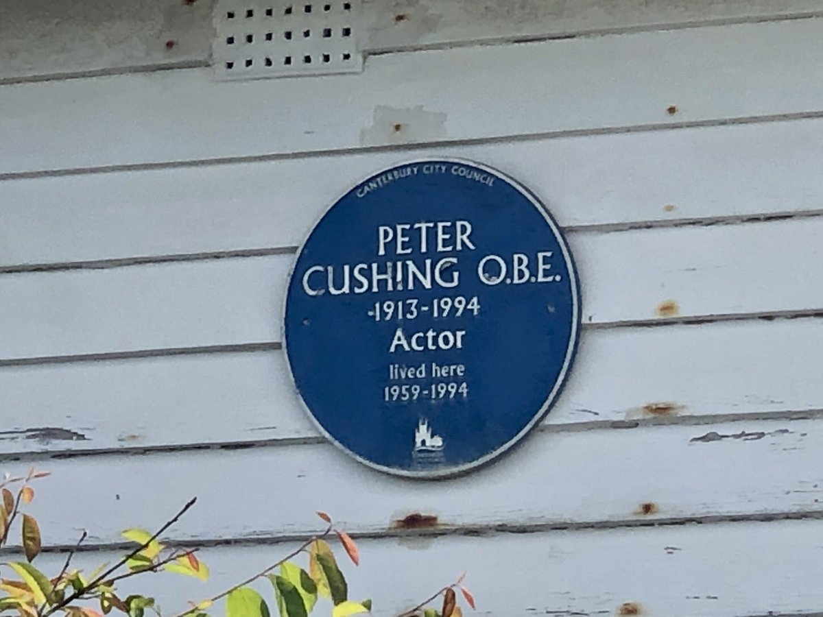 Wandering along the windy Whitstable coast and guess whose house I stumbled upon? Peter bloody Cushing's! I was almost too excited to eat my fish 'n' chips (but I managed).