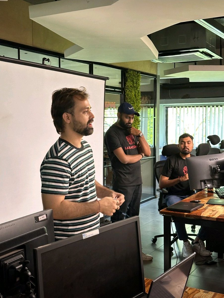 ParekhMukund31's tweet image. 🚀 Had a blast speaking about #LaravelOctane at the recent #LaravelAhmedabad Meetup! Thanks to everyone for the engaging discussions. Big shoutout to @ruchit288 for the motivation and organizing the event! Looking forward to more insightful sessions. 💻 #Octane #TechTalks #Docker