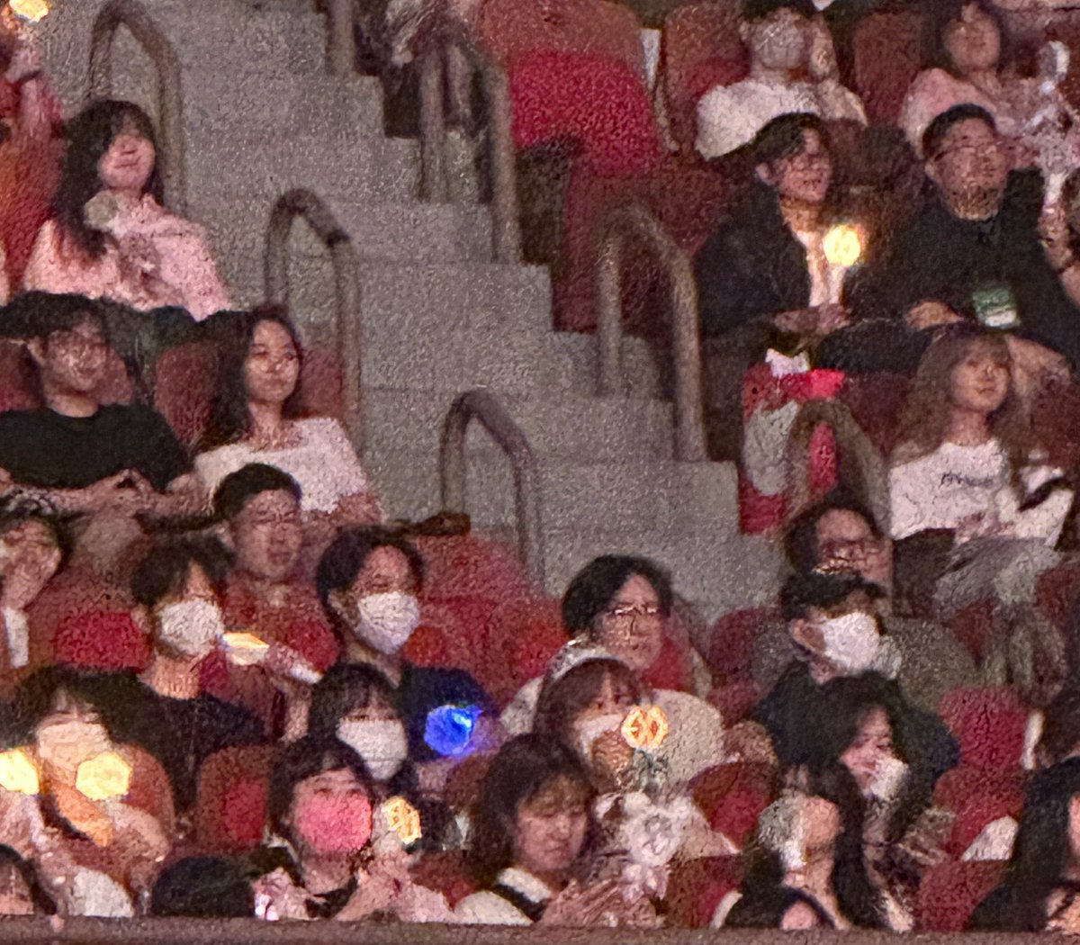 baekhyun, jongin, chanyeol, and sehun at junmyeon’s 'su:home' concert today! 🤍