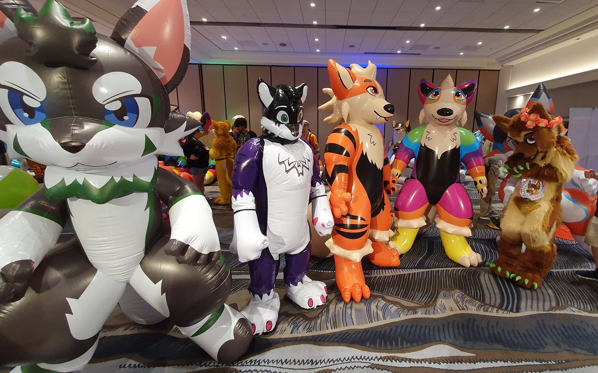 🎵One of these things are not the same, one of these things, are not like the other. 🎶
#cfz #confuzzled #cfz2024 #inflatables