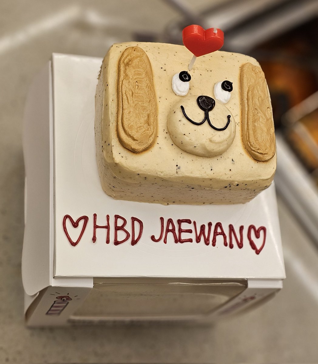 째니디라오 최고의 1등 생일밥집으로 선정되었습니다. 축하드립니다♥♥

#김재환 #KIMJAEHWAN #花樣年華 
#째니디라오 #언제나_찬란할_재환이의_봄날