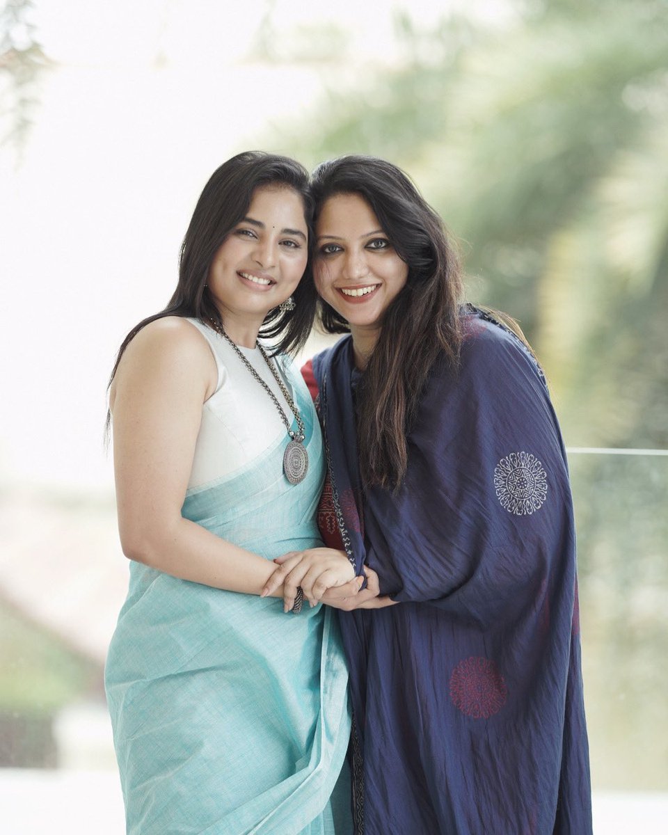 Joy Crizildaa (@joy_stylist) on Twitter photo To the one who knows me the best and loves me anyway
Happy birthday bebo ❤️ <a href="/srushtiDange/">S r u s h t i i D a n g e</a> To the one who knows me the best and loves me anyway
Happy birthday bebo ❤️ <a href="/srushtiDange/">S r u s h t i i D a n g e</a>