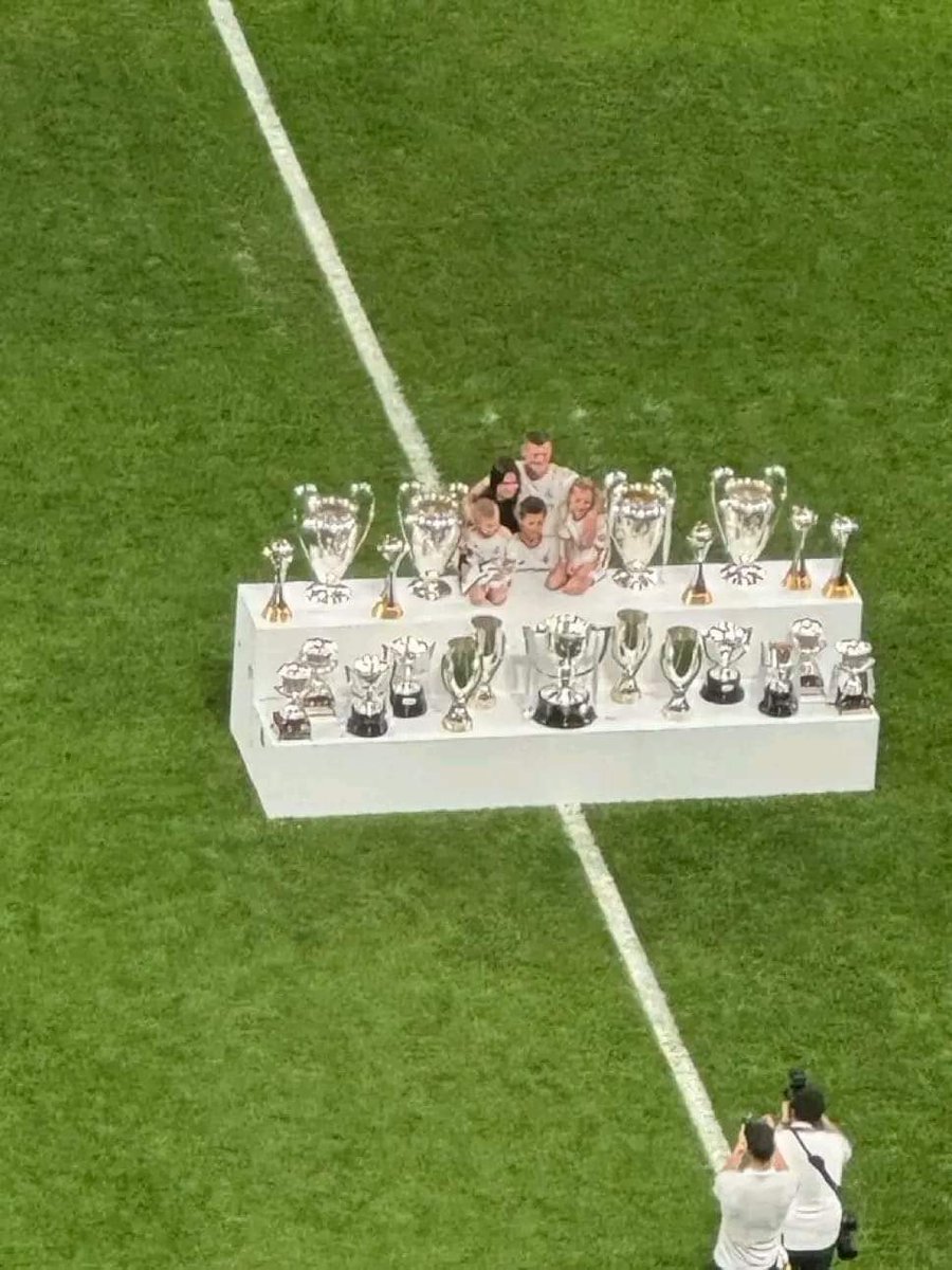 خدا حافظ اسطوره,ممنون بابت همه چیز