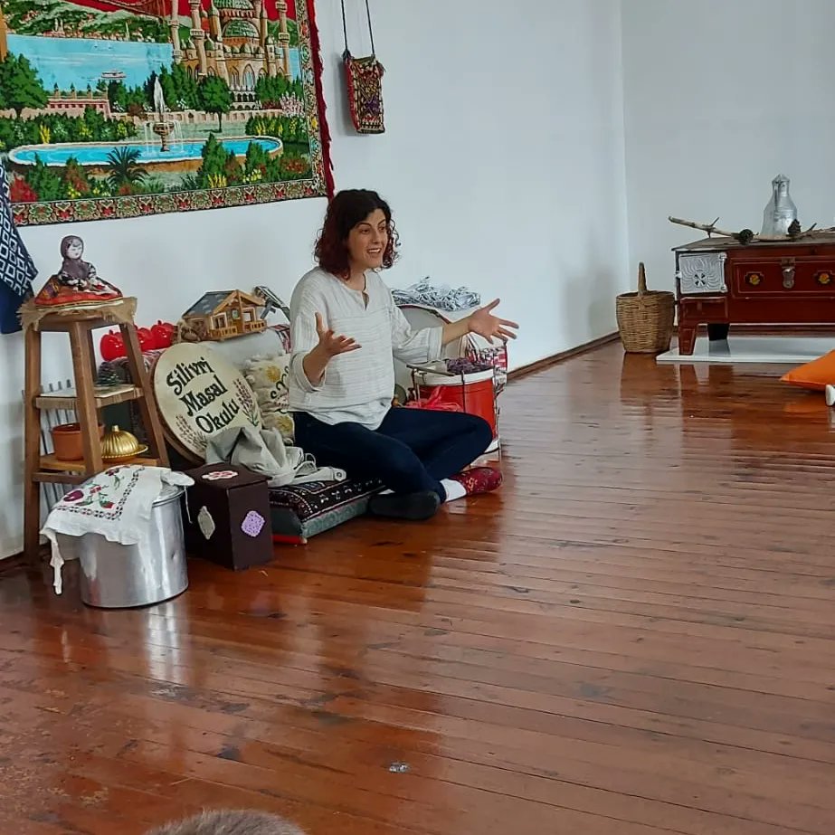 silivrimasalokulu (@silivrimasal) on Twitter photo Sevim Avni Çoğal İlkokulu'ndan Ayşe öğretmen, Aynur öğretmen ve Esin öğretmen öğrencileriyle ziyaretimizde🍎🍎🍎
<a href="/istanbulilmem/">İstanbul İl Millî Eğitim Müdürlüğü</a>
<a href="/memsilivri/">Silivri İlçe Millî Eğitim Müdürlüğü</a>
<a href="/MucahitYentur/">Murat Mücahit Yentür</a>
<a href="/ArtarZeki/">Zekeriya Artar</a> Sevim Avni Çoğal İlkokulu'ndan Ayşe öğretmen, Aynur öğretmen ve Esin öğretmen öğrencileriyle ziyaretimizde🍎🍎🍎
<a href="/istanbulilmem/">İstanbul İl Millî Eğitim Müdürlüğü</a>
<a href="/memsilivri/">Silivri İlçe Millî Eğitim Müdürlüğü</a>
<a href="/MucahitYentur/">Murat Mücahit Yentür</a>
<a href="/ArtarZeki/">Zekeriya Artar</a>