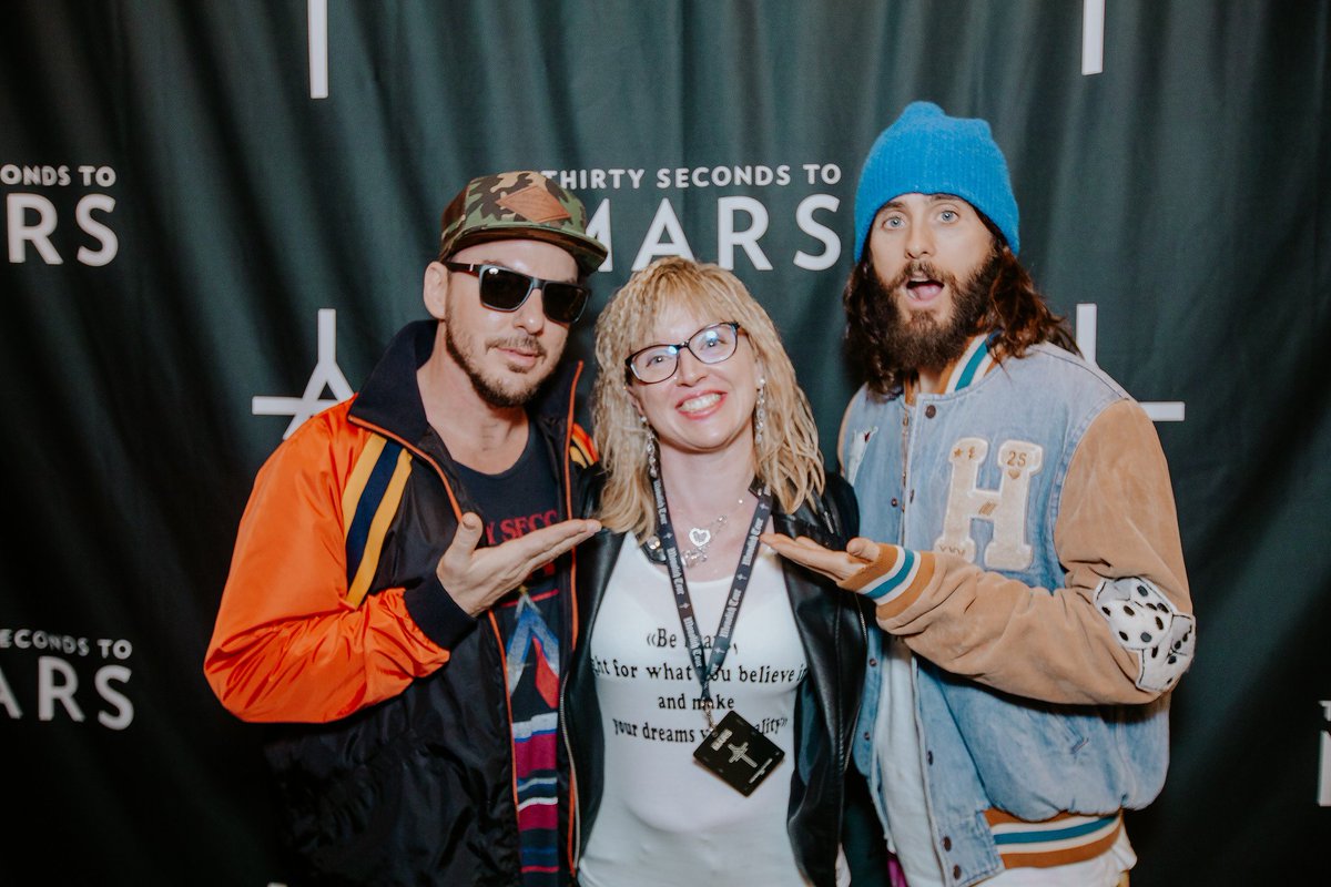 Valentina tweet media