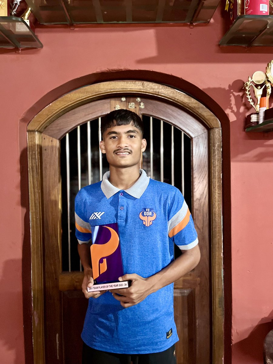 Congratulations to our very own Prachit Gaonkar for winning the 2023-24 Club Award for the Dev Team Player of the Season! 🔥 During the 2023/24 season, Prachit played a key role in the Dev Team midfield with his game intelligence, ability on the ball and tireless work rate