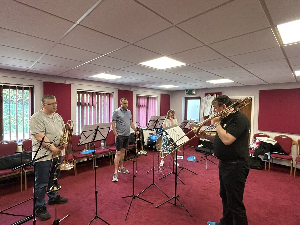 Thundersley Brass Band tweet media