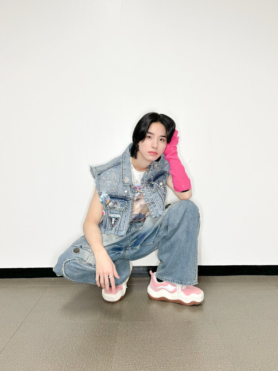 official_jo1's tweet photo. [📸] #人気歌謡

#佐藤景瑚 
#SATOKEIGO
#KEIGO #케이고

🦒Profile
https://t.co/SqZQTDCYtP
🚙 'Love seeker' MV
https://t.co/02rfcpUPhf 
🚗 'Love seeker' Streaming
https://t.co/yp9FNoEGB2 

@sbsnoriter
#인기가요
#JO1 #제이오원 
#JO1_HITCHHIKER
#HITCHHIKER #Love_seeker https://t.co/0Kyo78YFwZ