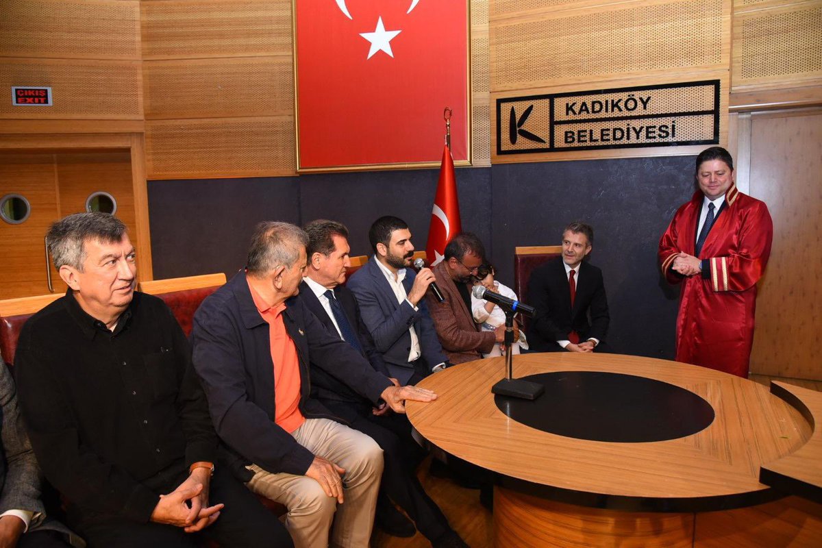 Erdoğan ÖZYALÇIN (@erdoganozyalcin) on Twitter photo Özel günümüzde bizlerle birlikte olan Sn Kadıköy Bel Başkanı <a href="/mesutkosedagi/">Mesut Kösedağı</a> Erzincan Mv <a href="/M_Sarigul/">Mustafa Sarıgül</a> Bursa Mv Sn <a href="/orhansaribalchp/">Orhan Sarıbal</a> İstanbul Mv Sn <a href="/aligokcek/">Ali Gökçek</a>’e
İst Mv Sn Ali Özcan, Kıymetli sanatçımız <a href="/SagTolga/">tolga sag</a>, Av <a href="/avgorkemgokce/">Av. Görkem Gökçe</a> ve İst Mv Sn <a href="/KadirGokmenOgut/">Kadir Gökmen ÖĞÜT</a> teşekkür ediyorum. Özel günümüzde bizlerle birlikte olan Sn Kadıköy Bel Başkanı <a href="/mesutkosedagi/">Mesut Kösedağı</a> Erzincan Mv <a href="/M_Sarigul/">Mustafa Sarıgül</a> Bursa Mv Sn <a href="/orhansaribalchp/">Orhan Sarıbal</a> İstanbul Mv Sn <a href="/aligokcek/">Ali Gökçek</a>’e
İst Mv Sn Ali Özcan, Kıymetli sanatçımız <a href="/SagTolga/">tolga sag</a>, Av <a href="/avgorkemgokce/">Av. Görkem Gökçe</a> ve İst Mv Sn <a href="/KadirGokmenOgut/">Kadir Gökmen ÖĞÜT</a> teşekkür ediyorum.