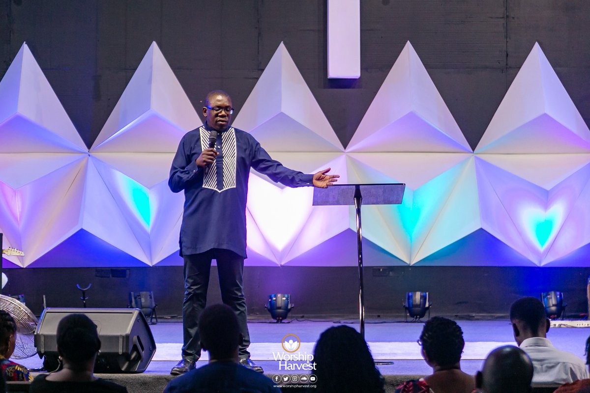 'Recognise the hand of God in everything that happens in your life.' @mosesmukisa

#WHGarage
#ThePowerOfRememberance
#GoingAndGlorying
#WorshipHarvest