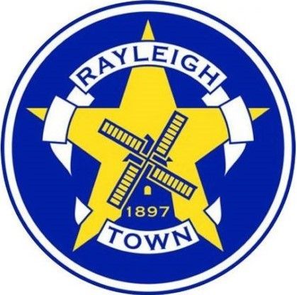 #SaturdayPremierCup Final (@RayleighTownFC1): “I don't want to say where we expect or hope to finish next season, but we will be looking to push up the table, 100%.” bit.ly/ESPC24 @BBCEssexSport #EssexFootball