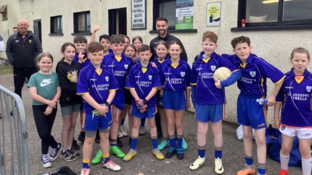 st_tyrella's tweet photo. Smiles before the final….. https://t.co/7UfEugbAGC