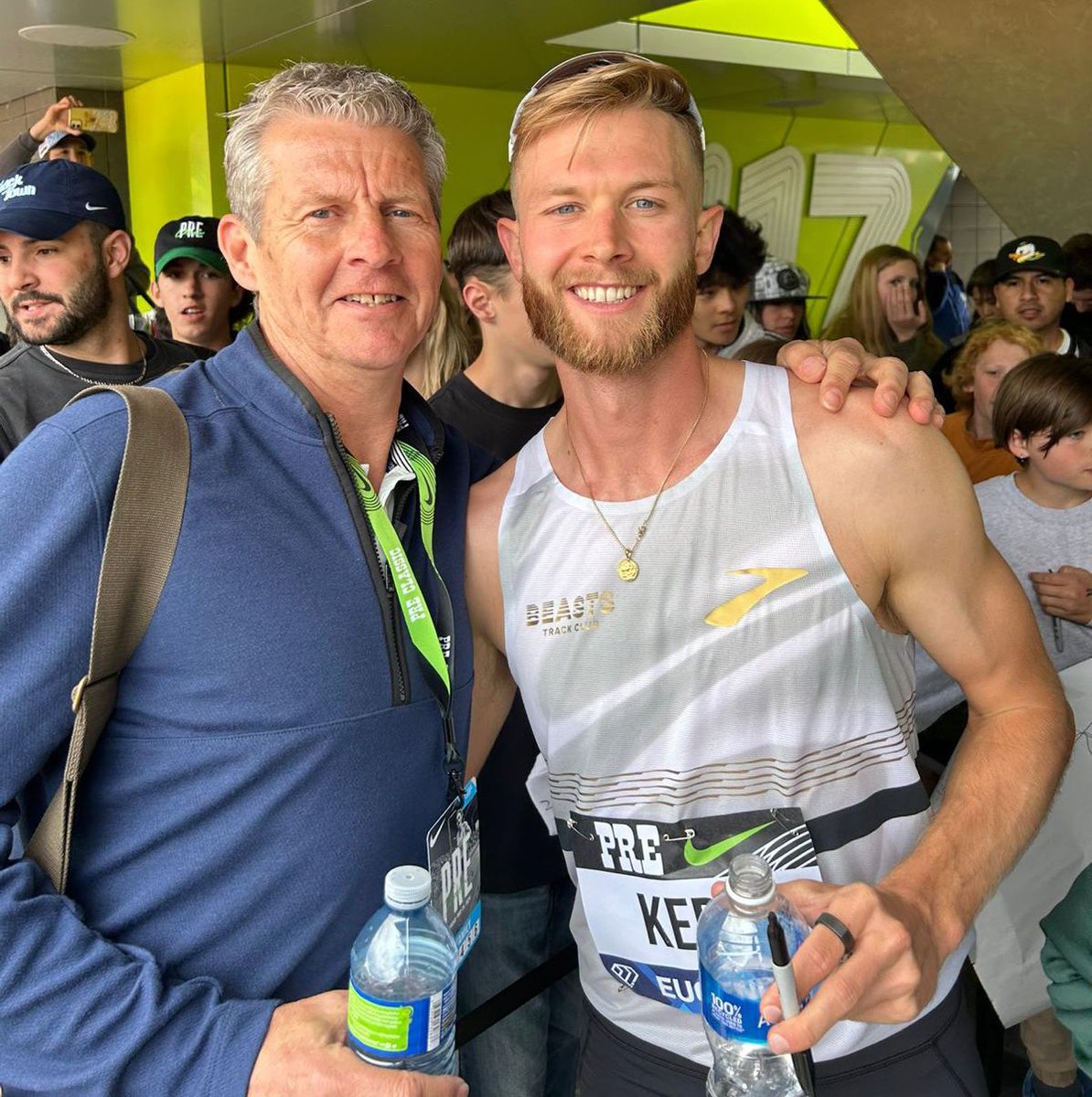 Two middle distance greats ⚡️ 🗓️ Steve Cram sets the British mile record of 3:46.32 on July 27, 1985 🗓️ Josh Kerr sets the British mile record of 3:45.34 on May 25, 2024 A 39-year wait for the mark to be broken 🤯 📸 @TimHutchings1