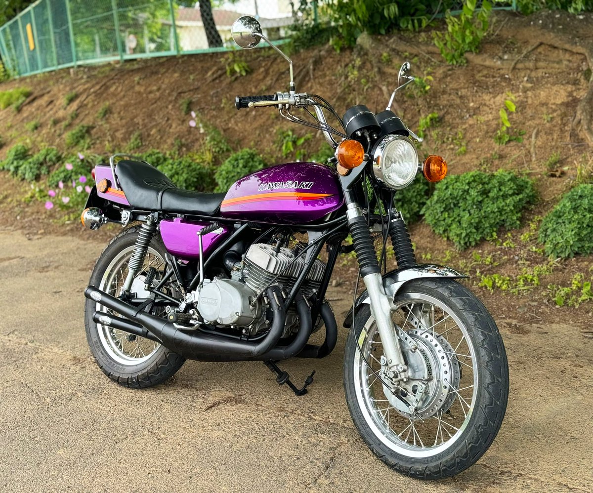 2strokefleak's tweet photo. マッハでお散歩〜 https://t.co/MmhmxG4Zgj