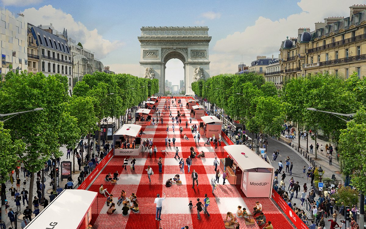 Good morning, friends! It's cloudy here, but nothing can stop me from hitting the Champs Elysées today. There’s a massive picnic extravaganza, so guess what? 4,000 free lunch baskets are up for grabs! Let’s catch up and chow down together! #PicnicParty #CatsOnTwitter🎉🍽️🌦️