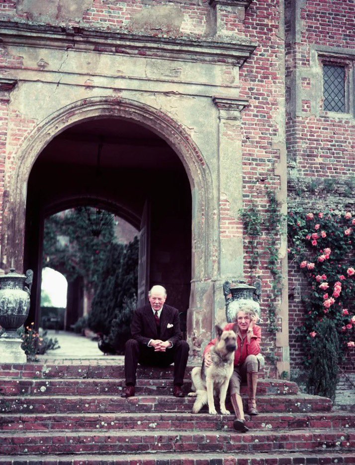 House & Garden: Vita Sackville-West on her garden at Sissinghurst (1950). The thing to remember about this #garden is that twenty years ago, in 1930, there was no garden. The place had been in the market for three years since the death of the last farmer-owner. #gardening