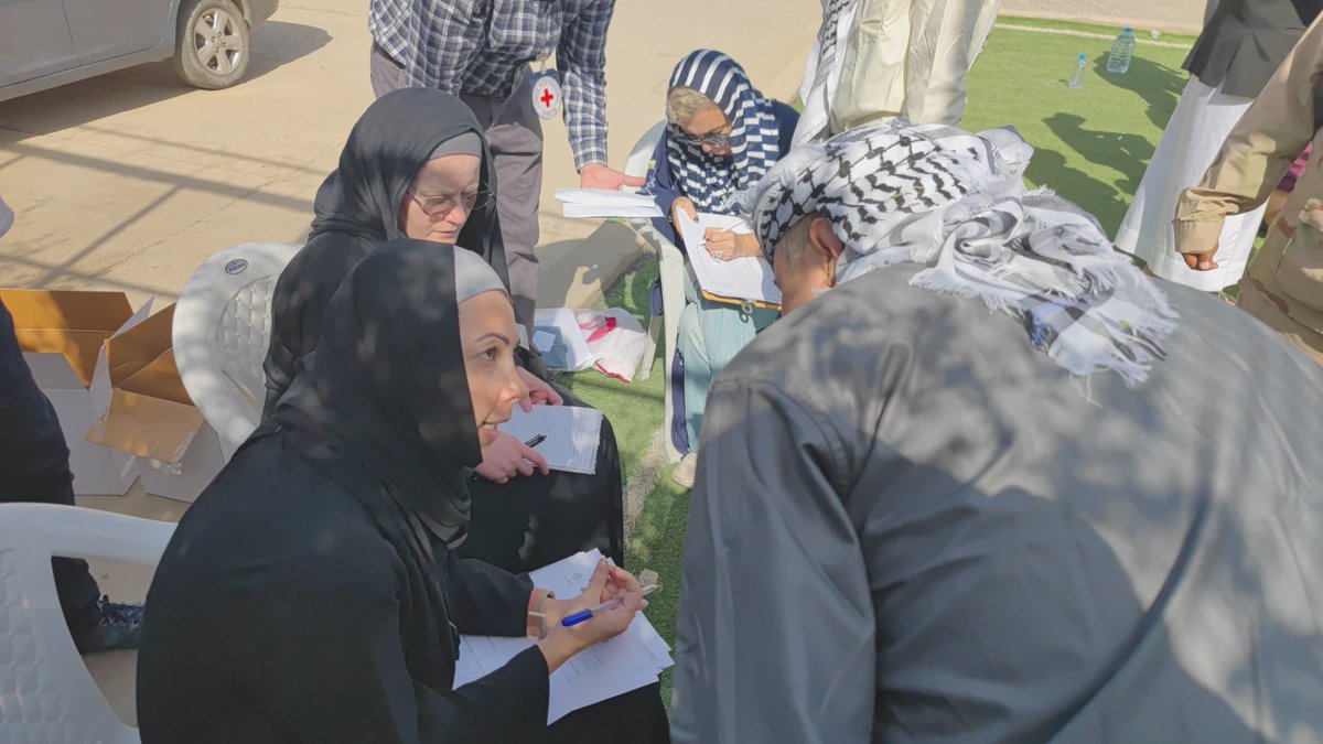 📍Yemen Today 113 persons detained in relation to the conflict were released from prison to be reunited with loved ones. As we wrap up the unilateral release operation in Sana’a, we acknowledge that more families are waiting for news from their loved ones: They deserve answers