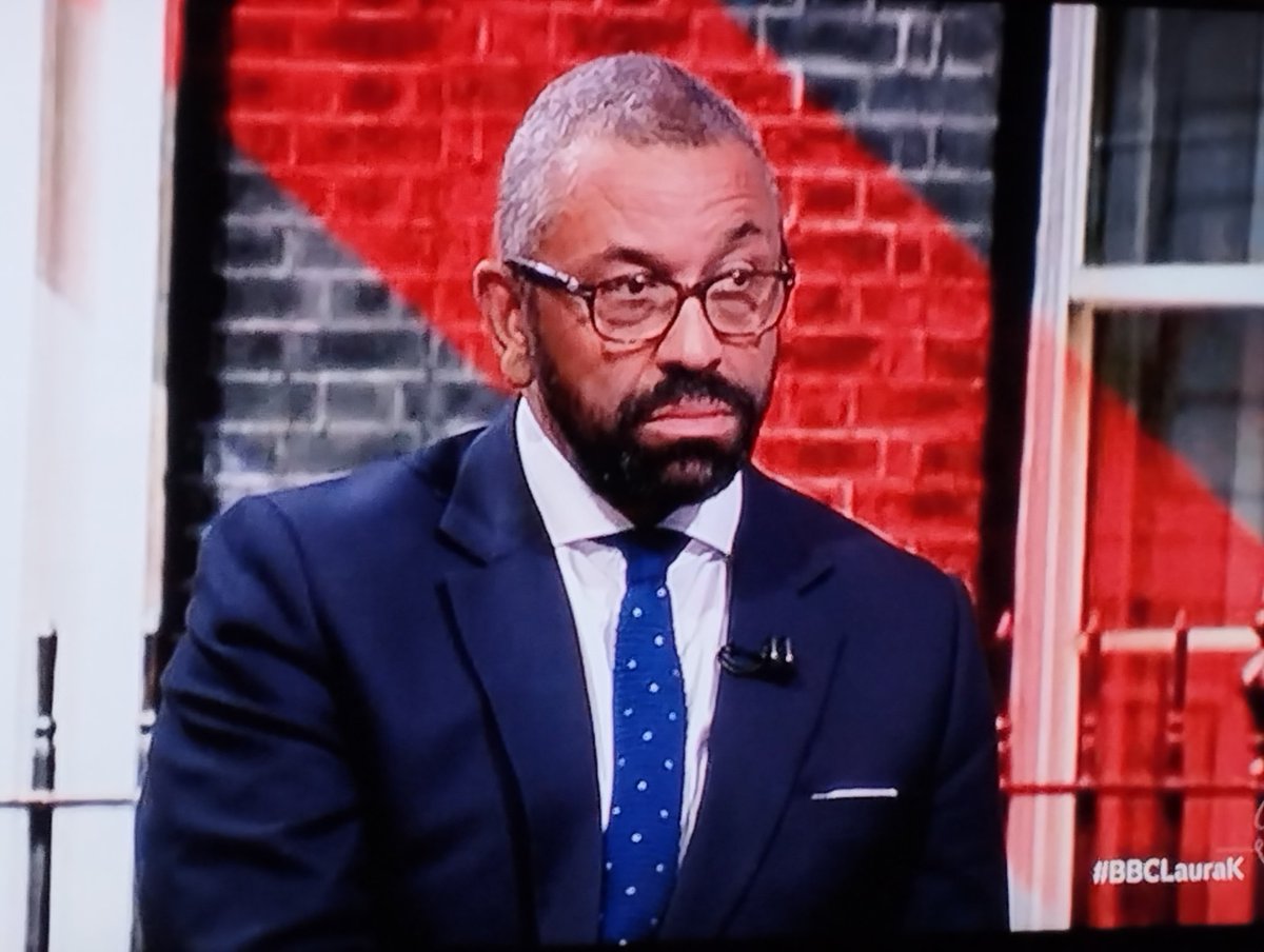 #JamesCleverly seems very keen to discuss #Labour's plan on #immigration instead of explaining why the #Tories have utterly failed with every plan they've had, with numbers rising to record levels during their 14 years tenure! But apparently they have another plan! #BBCLauraK