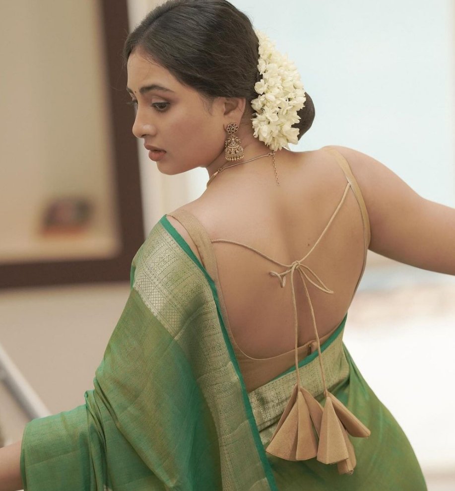 Kollywood Now (@kollywoodnow) on Twitter photo Wishing the gorgeous <a href="/srushtiDange/">S r u s h t i i D a n g e</a> a very Happy Birthday ! ✨
#HBDSrushtiDange ❤️ Wishing the gorgeous <a href="/srushtiDange/">S r u s h t i i D a n g e</a> a very Happy Birthday ! ✨
#HBDSrushtiDange ❤️