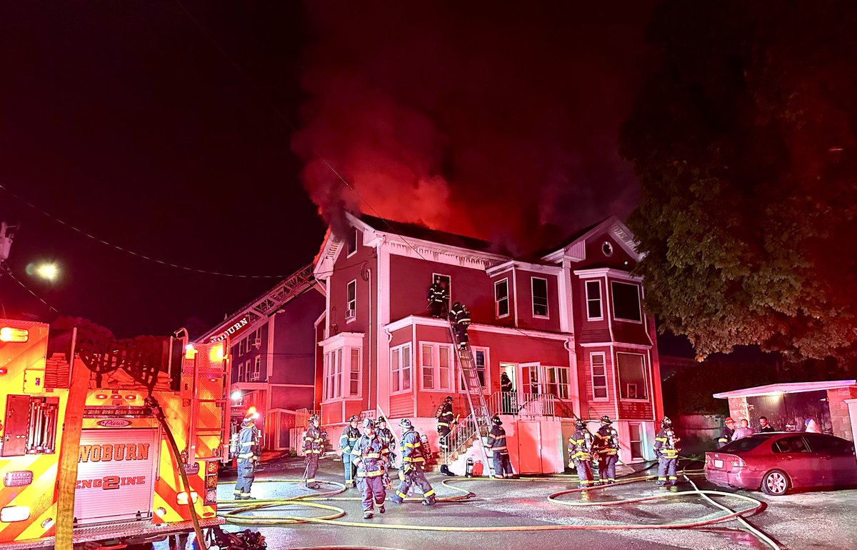 Stanley Forman (@sjforman138) on Twitter photo Woburn 3rd with rescues made and people transported to the hospital. #boston <a href="/Woburnfire971/">Woburn Fire IAFF 971</a> Woburn 3rd with rescues made and people transported to the hospital. #boston <a href="/Woburnfire971/">Woburn Fire IAFF 971</a>