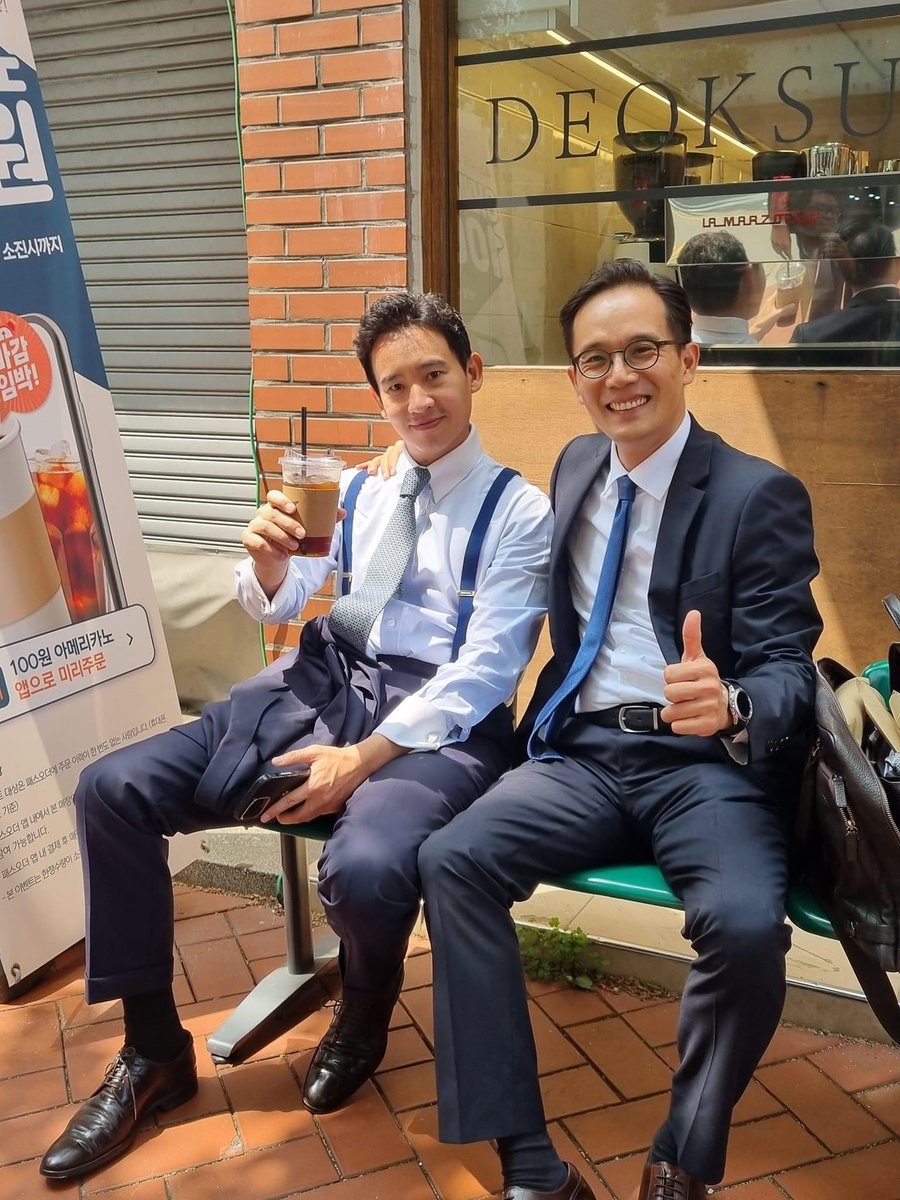 JOOPJAENG's tweet photo. รูปเกาหลียังไม่หมด😆😘➡️Facebook K.Samuel Hongsoo Kim Founder&President Center for asia leadership #พิธา #พิธาลิ้มเจริญรัตน์ #pitalimcharoenrat #สสก้าวไกล #พรรคก้าวไกล #alc2024 #asianleadershipconference #asialeadership #korea🇰🇷 https://t.co/LBbHBLd59q
