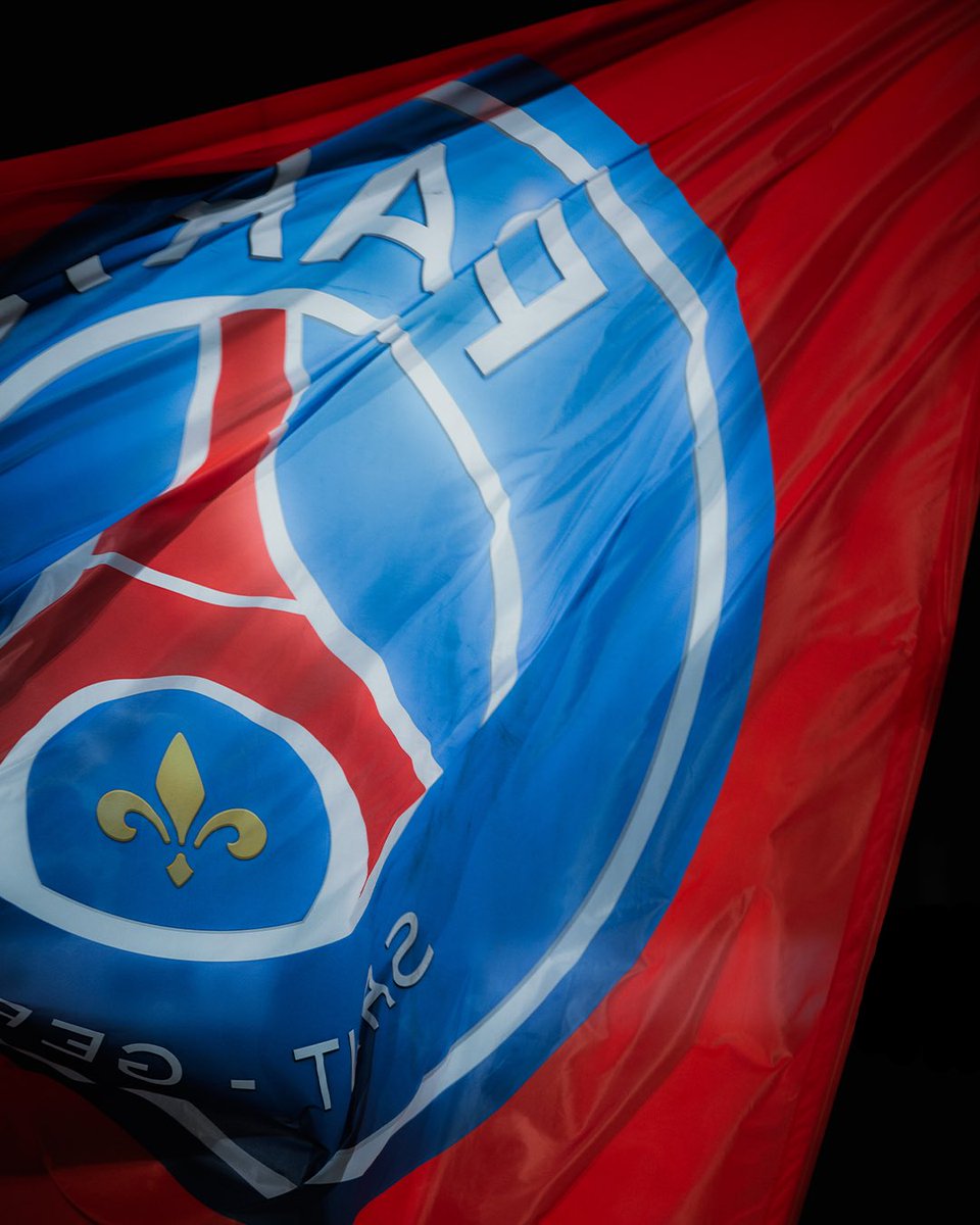 CHAMPIONS!

 #PSGOL #OLPSG #PSG