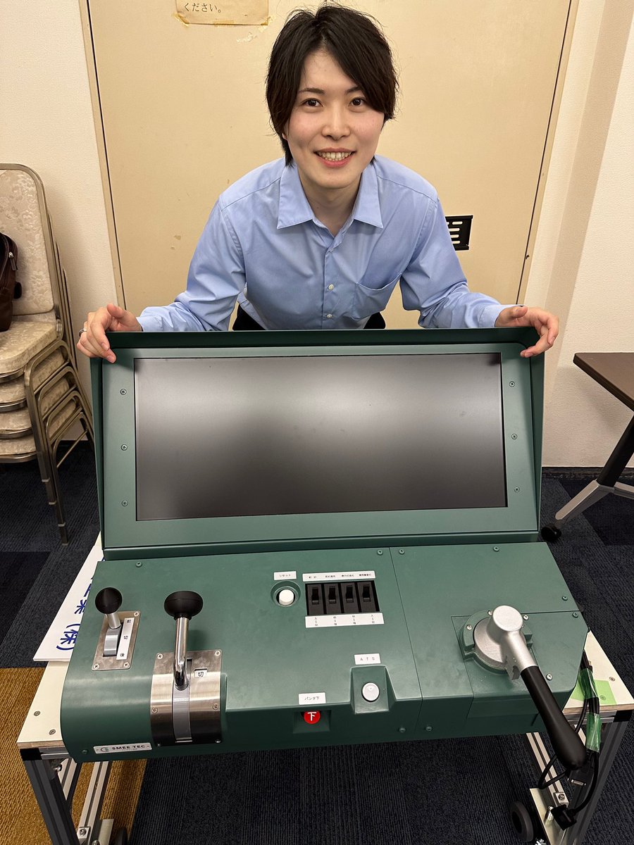 ME41AEB's tweet photo. たくさんの人に遊んで頂きました🥺

2日間トラブルもなく、またエラーやバグなどの不具合も一切なく、、

ほっとしました😮‍���� https://t.co/NRWtduoRTl