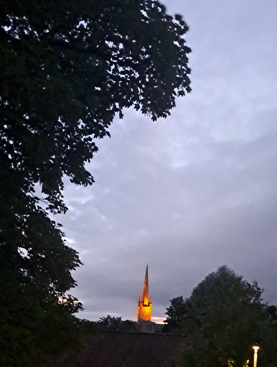 Norwich Cathedral in its full splendour last night. Shame I couldn't say the same about myself 🤪