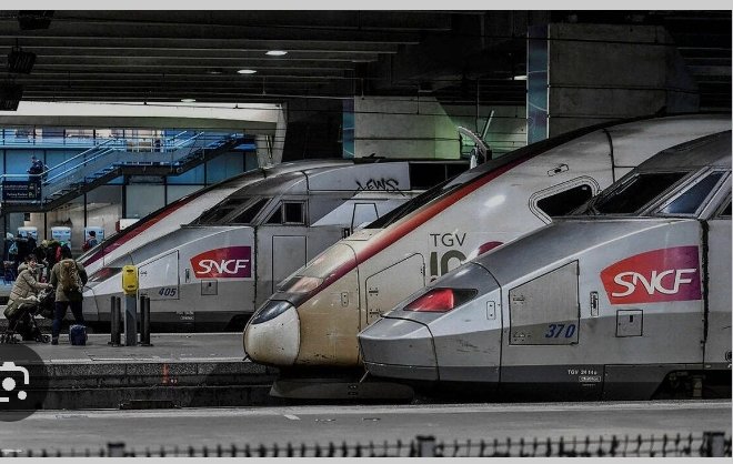 En 2024, la SNCF fête ses 86 ans.
Mais si l'on enlève les jours de grève, ça ne fait plus que 35 ans 🤔🤔🤔